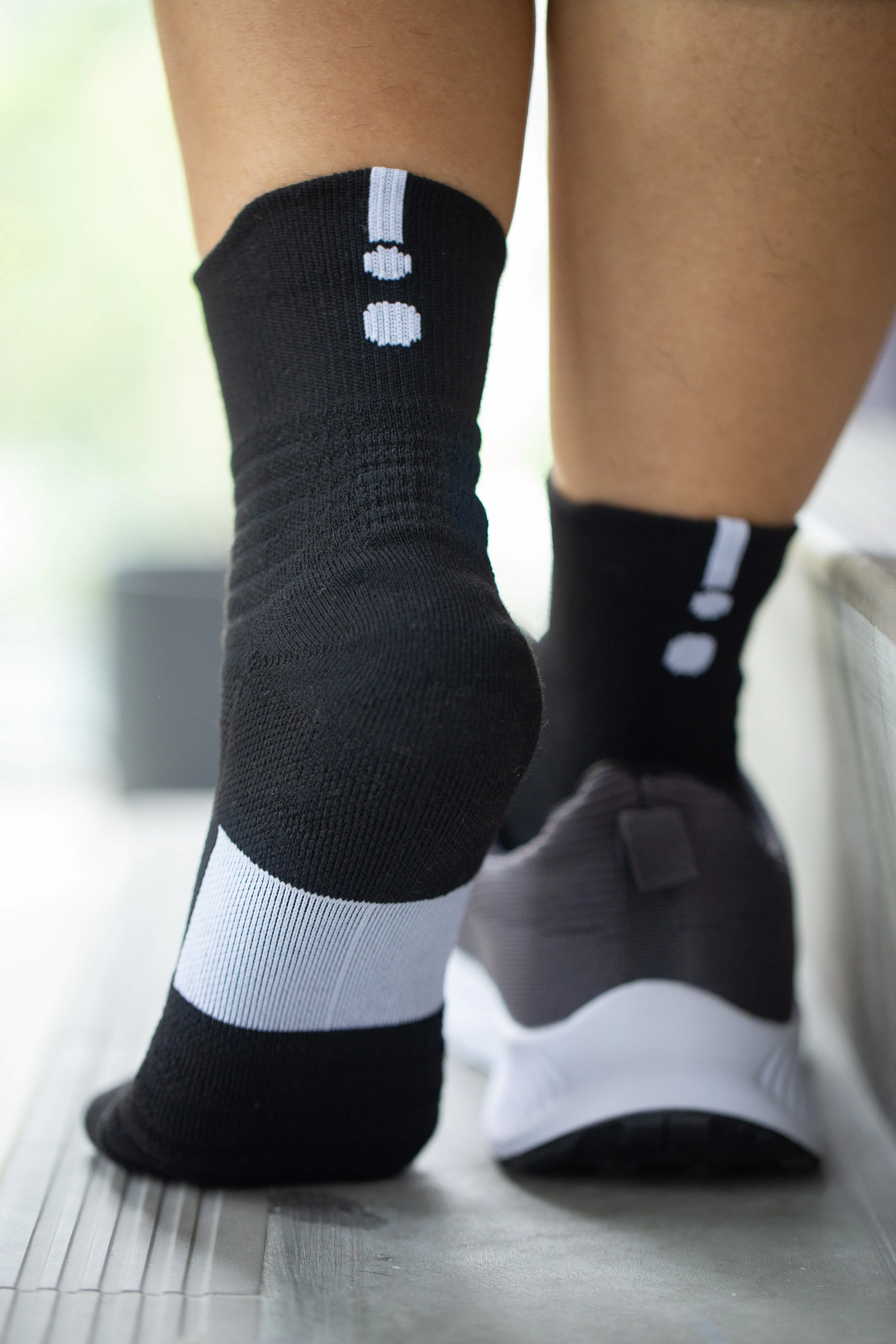 Cushioned Heel Running Performance Left-Right Socks