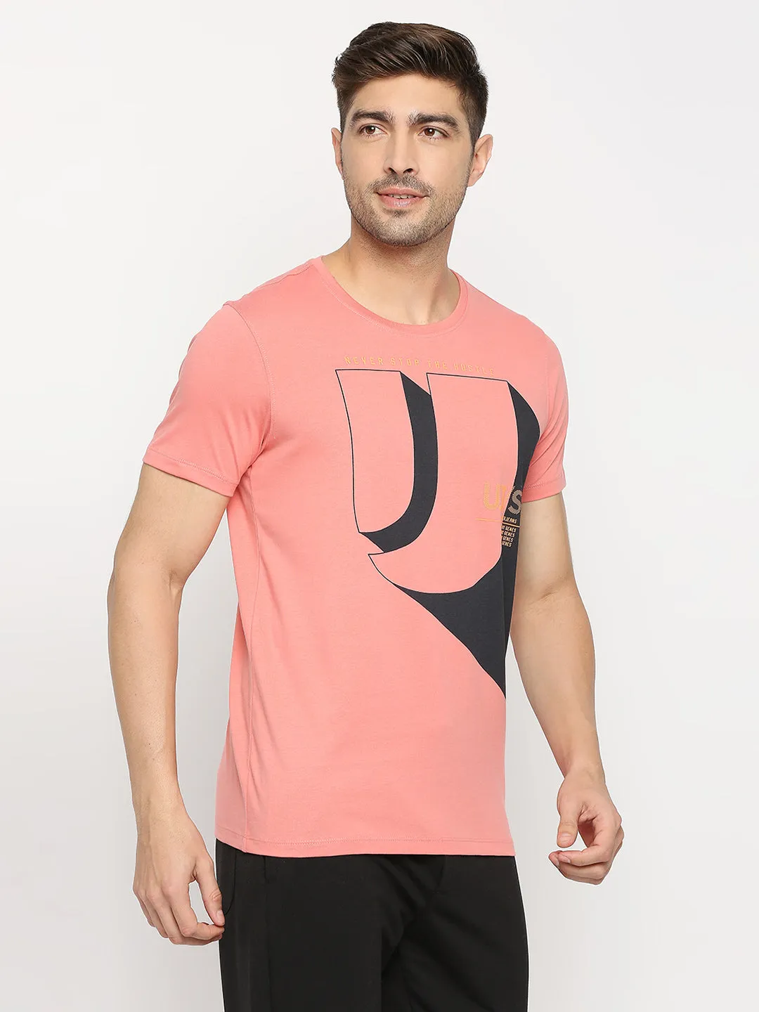 Men Premium Dusty Coral Cotton Round Neck Printed Tshirt- Underjeans By Spykar