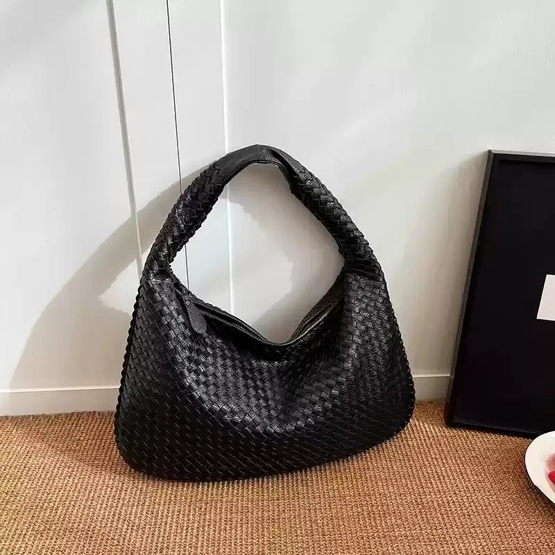 Reeve Textured Woven Bag