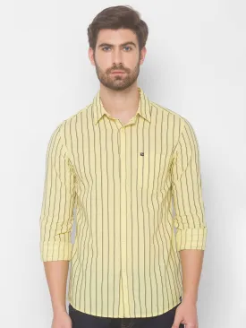 Spykar Men Butter Yellow Cotton Slim Fit Shirt