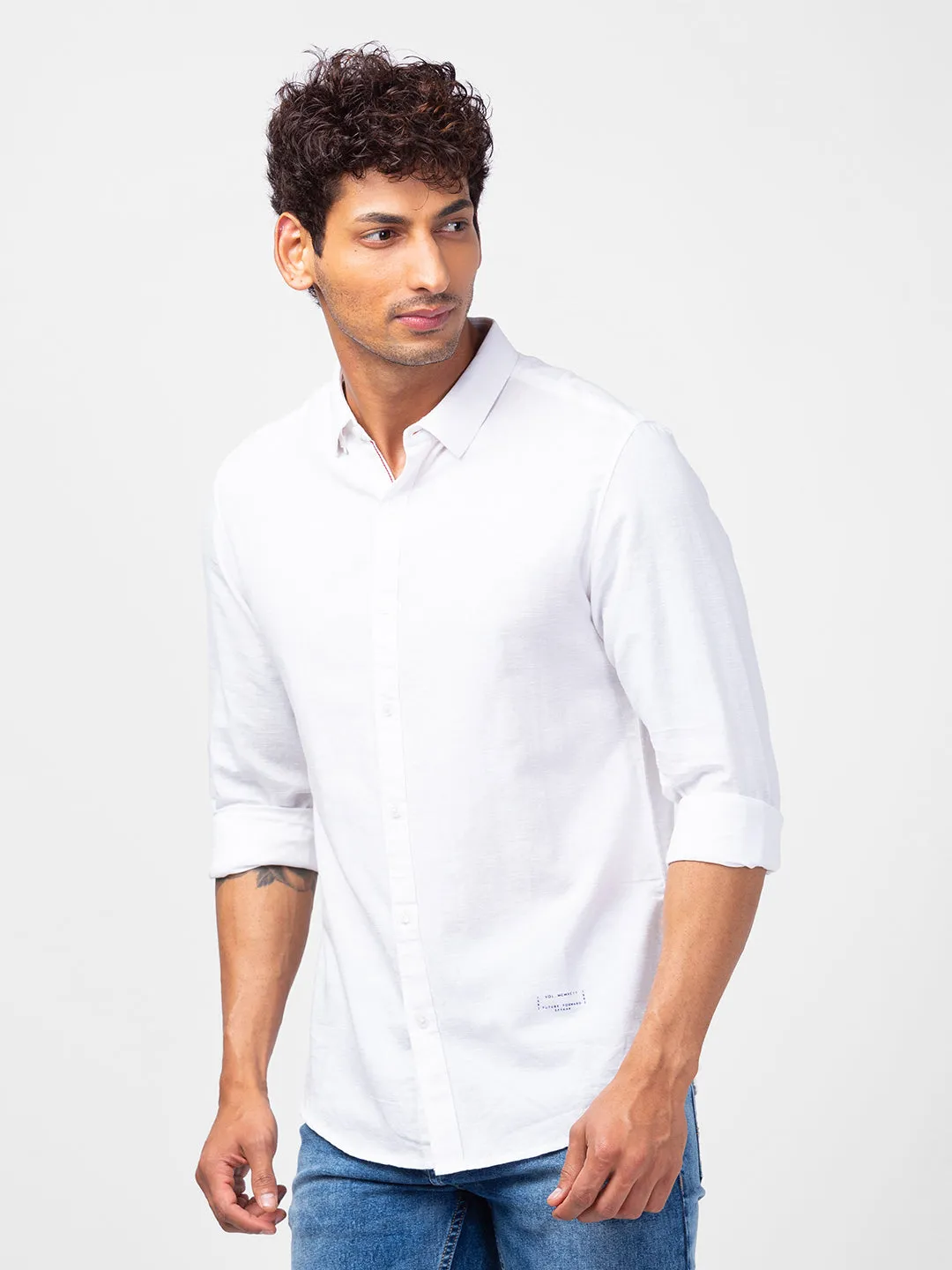 Spykar Men Cotton White Slim Fit Full Sleeve Plain Shirt