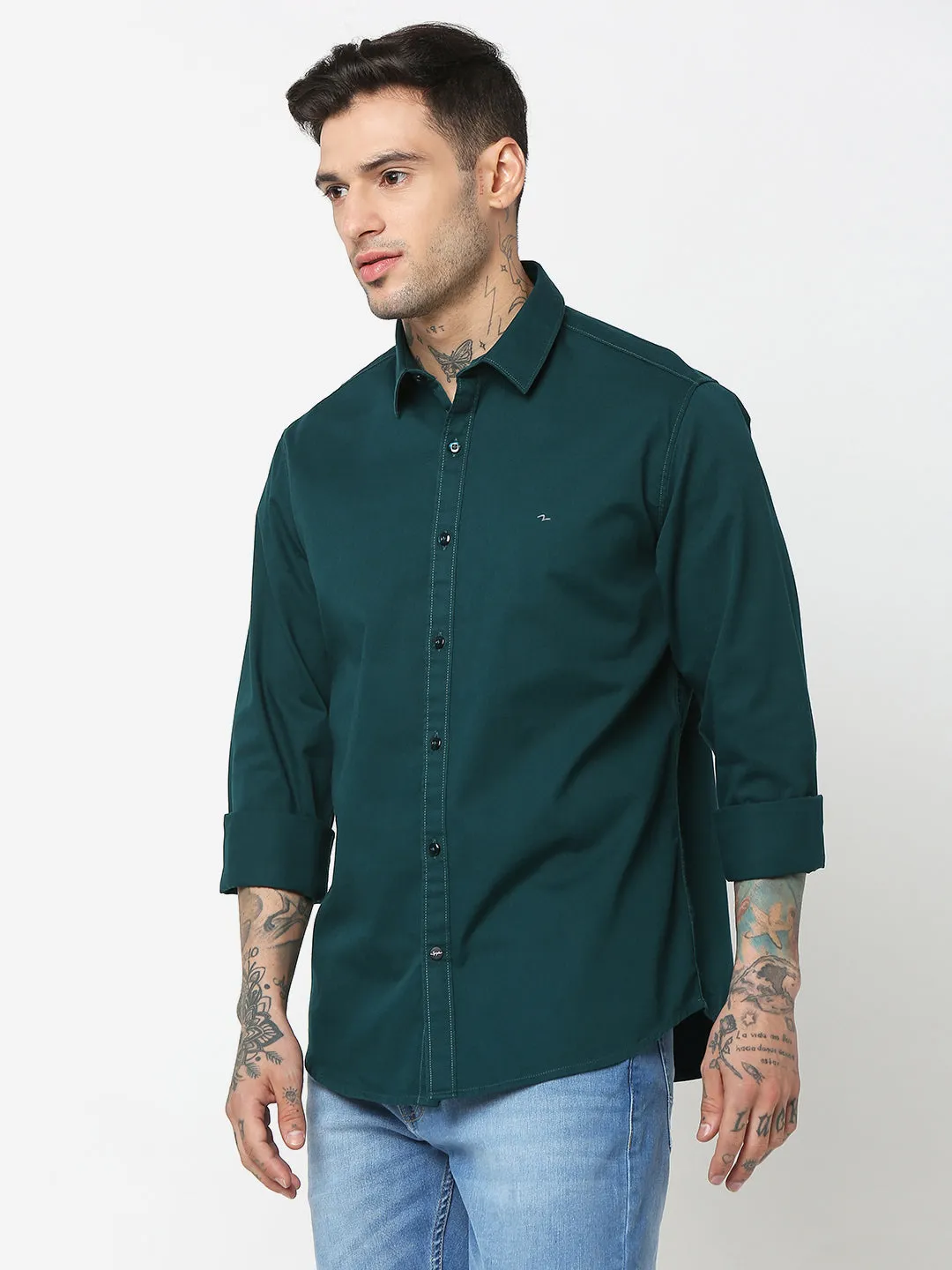 Spykar Men Dark Green Cotton Slim Fit Plain Shirts