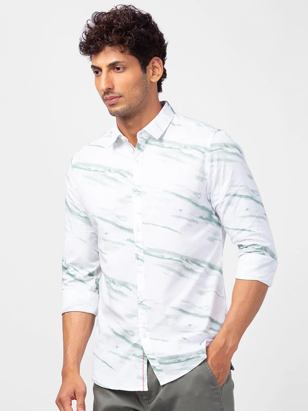 Spykar Men Green Cotton Slim Fit Printed Shirts