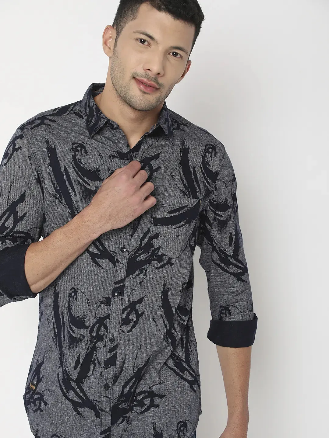 Spykar Men Navy Cotton Slim Fit Printed Shirt