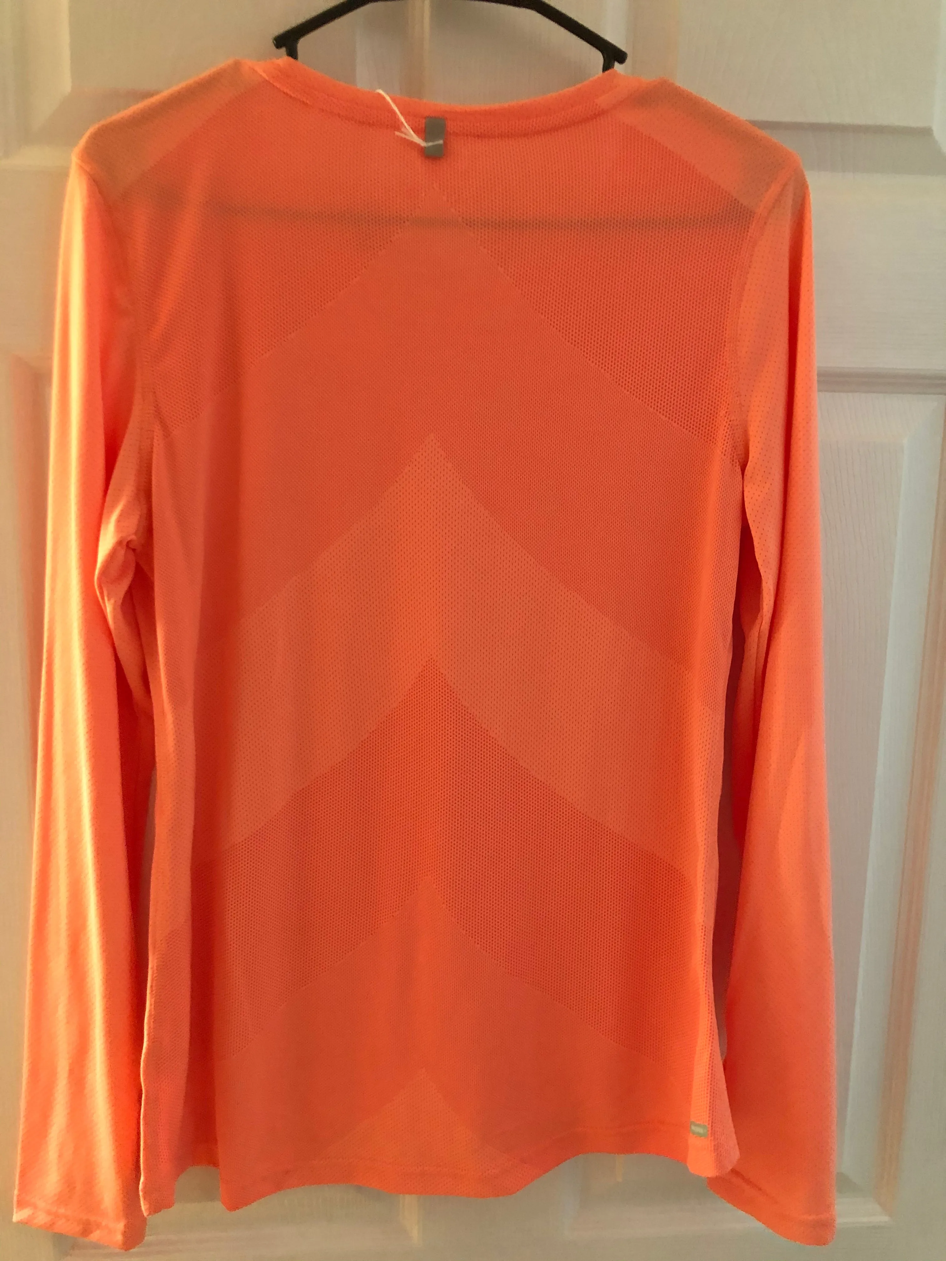 Womens Juniors DANSKIN NOW Medium 8-10 Neon Orange Long Sleeve Workout Top Activewear Fitted