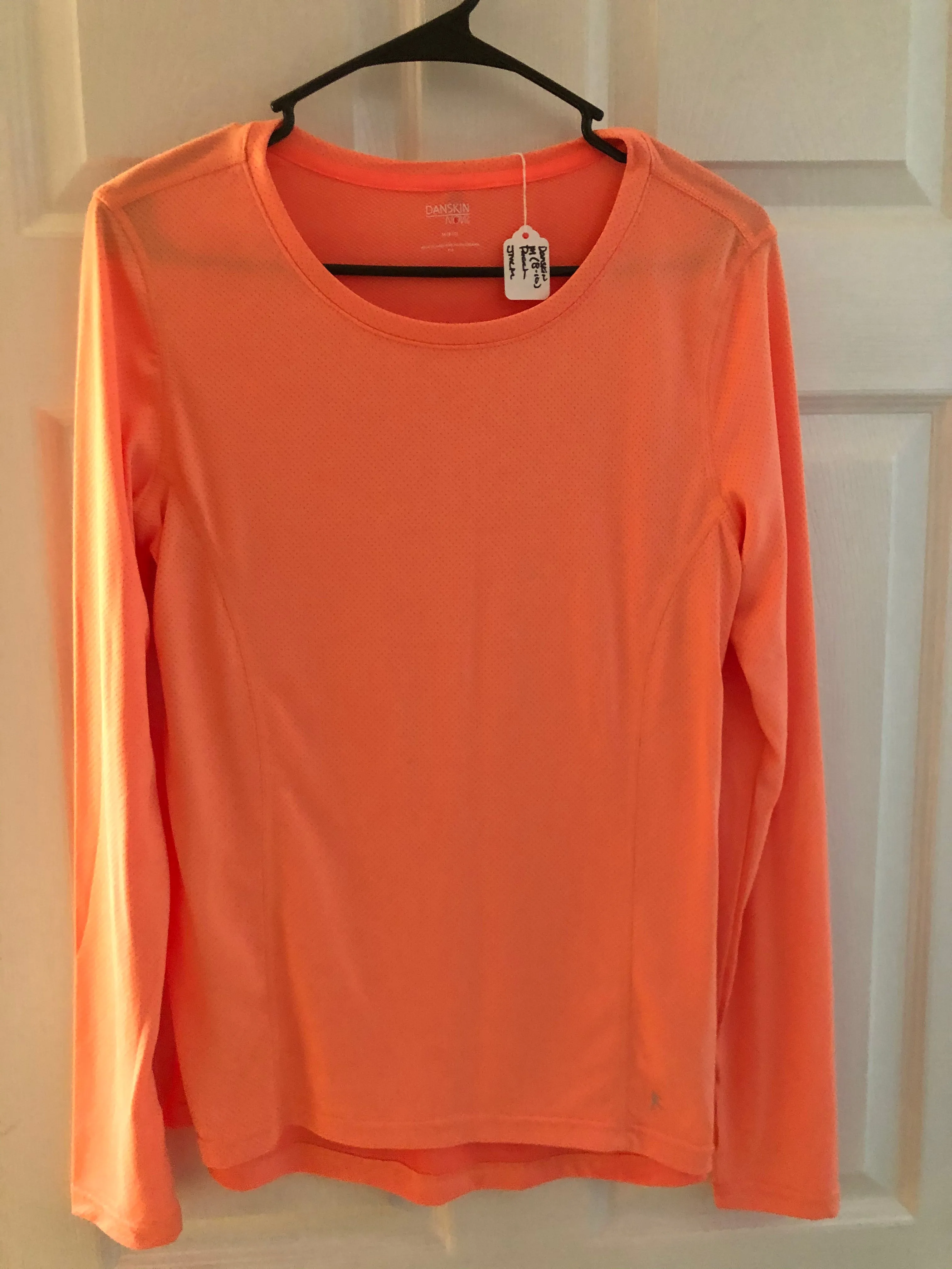 Womens Juniors DANSKIN NOW Medium 8-10 Neon Orange Long Sleeve Workout Top Activewear Fitted